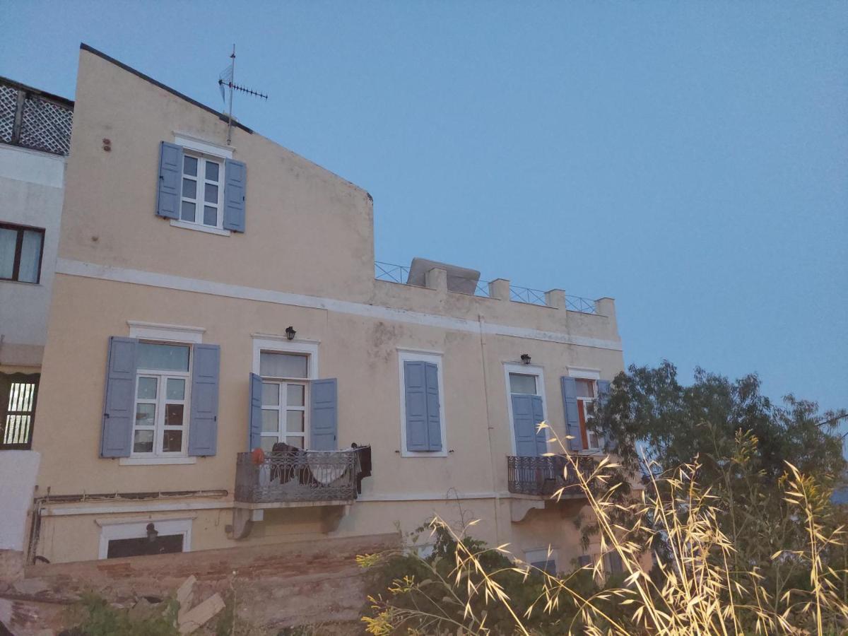 Hermes Penthouse *